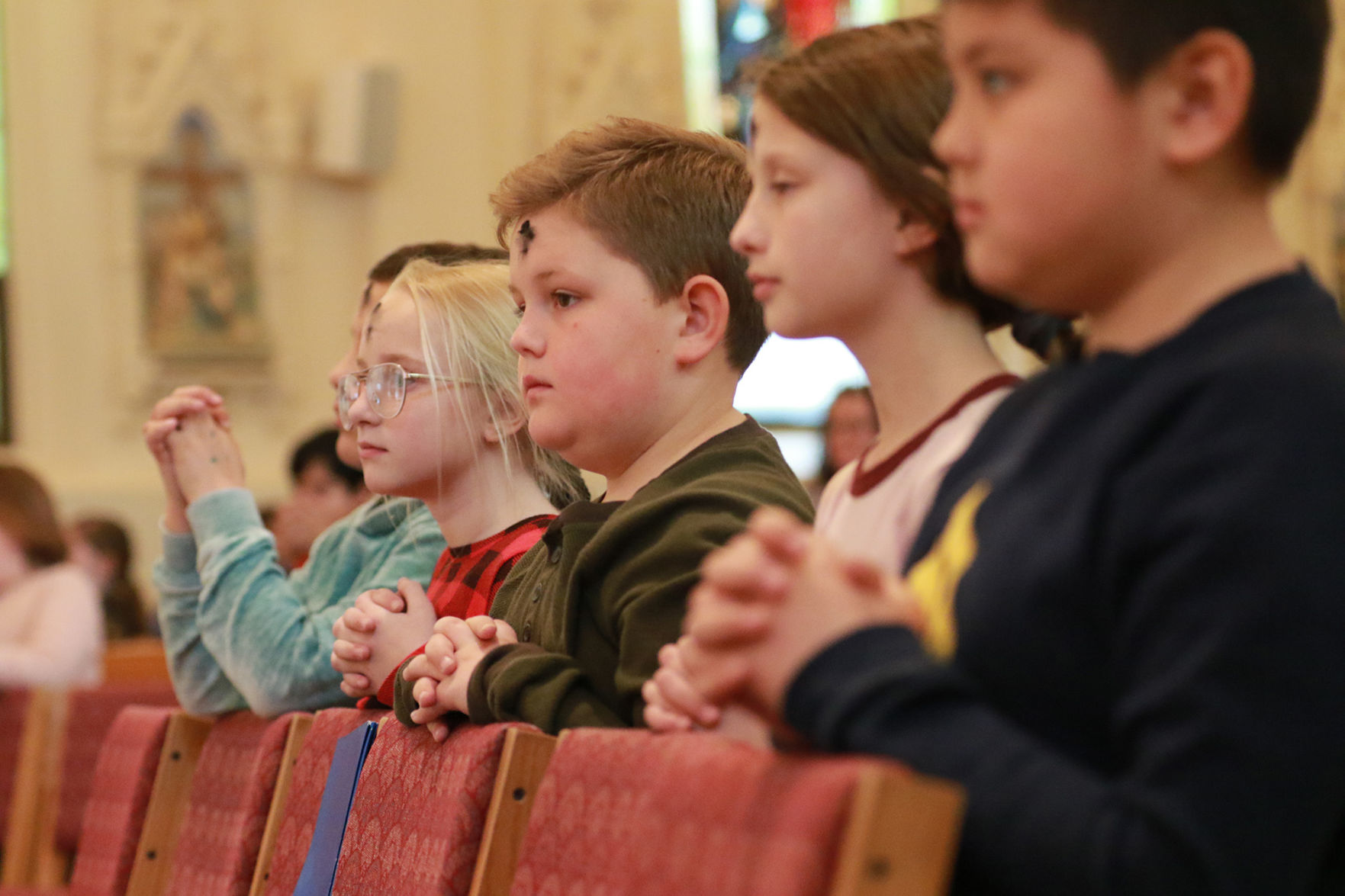 PHOTOS- Ash Wednesday noon service St. Agnes 20200226827.jpg